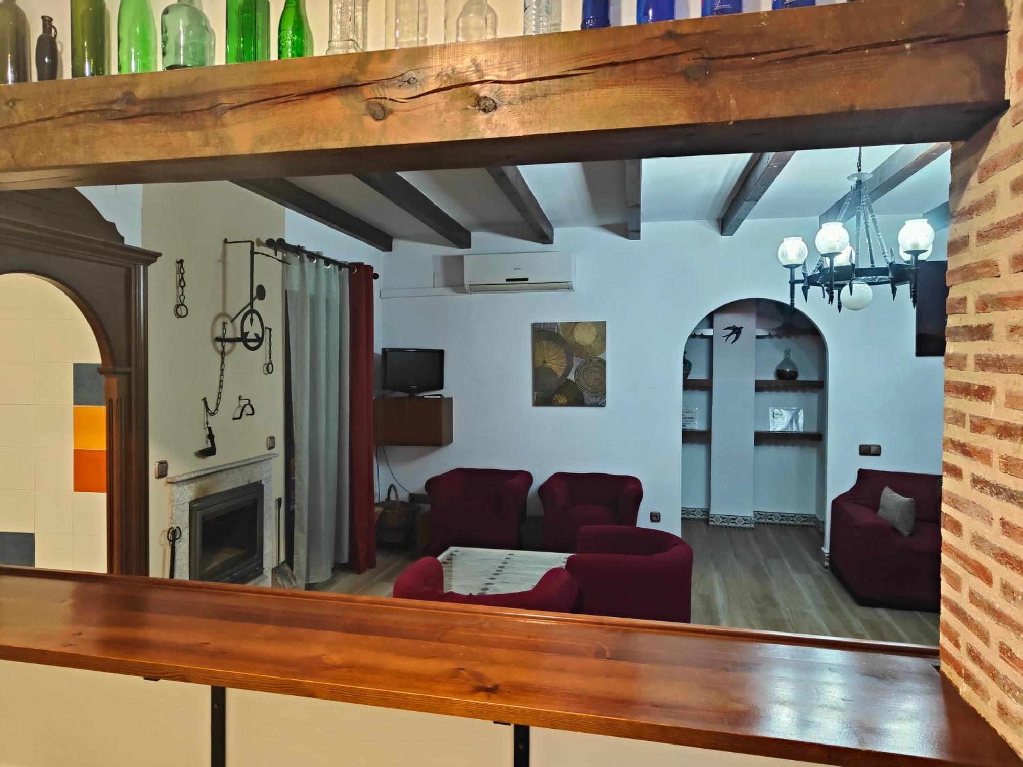 Affittacamere El Hogar De Ardwina Alía Esterno foto